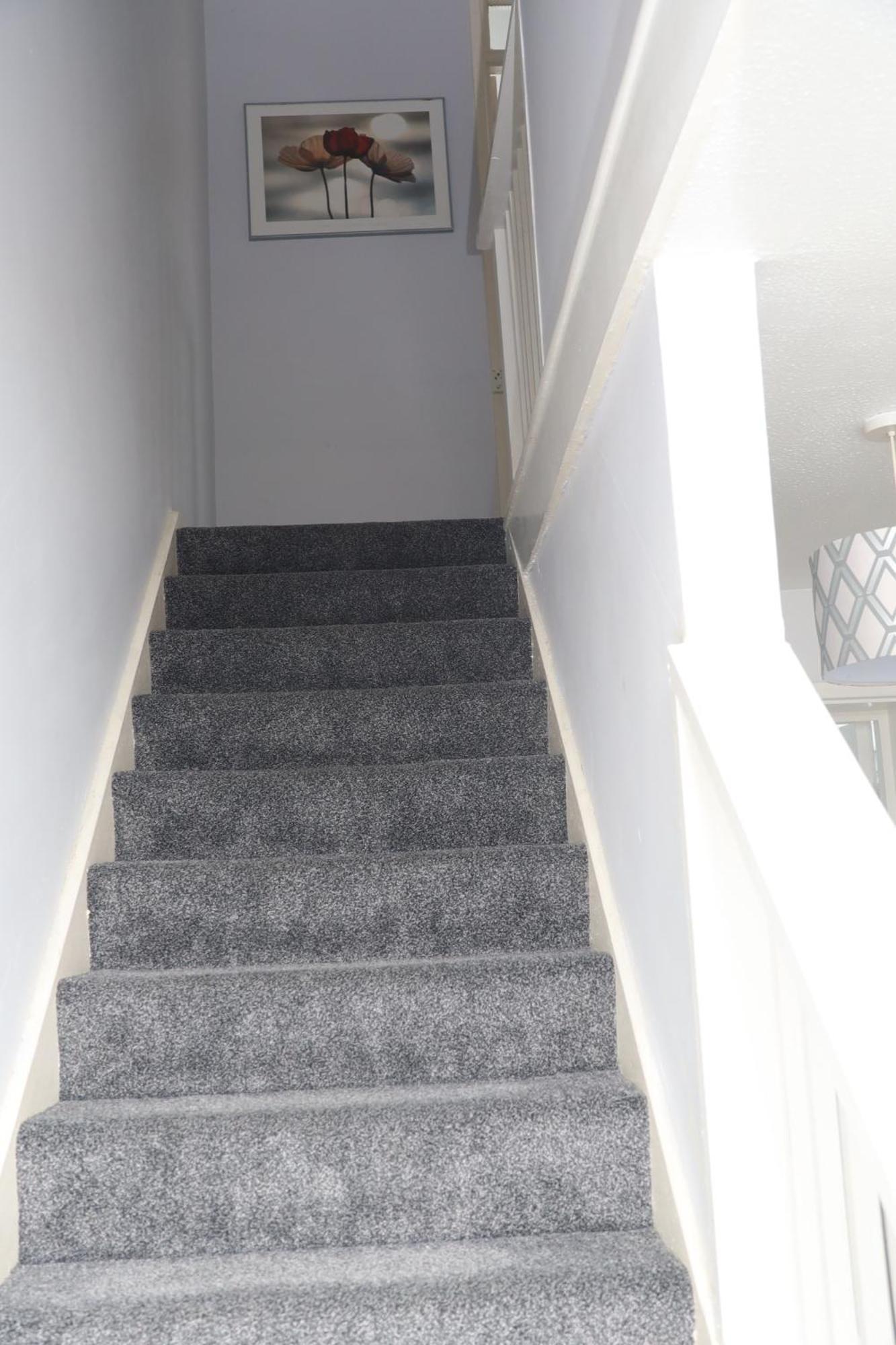 Superb 3 Bedroom Flat In Stafford Buitenkant foto