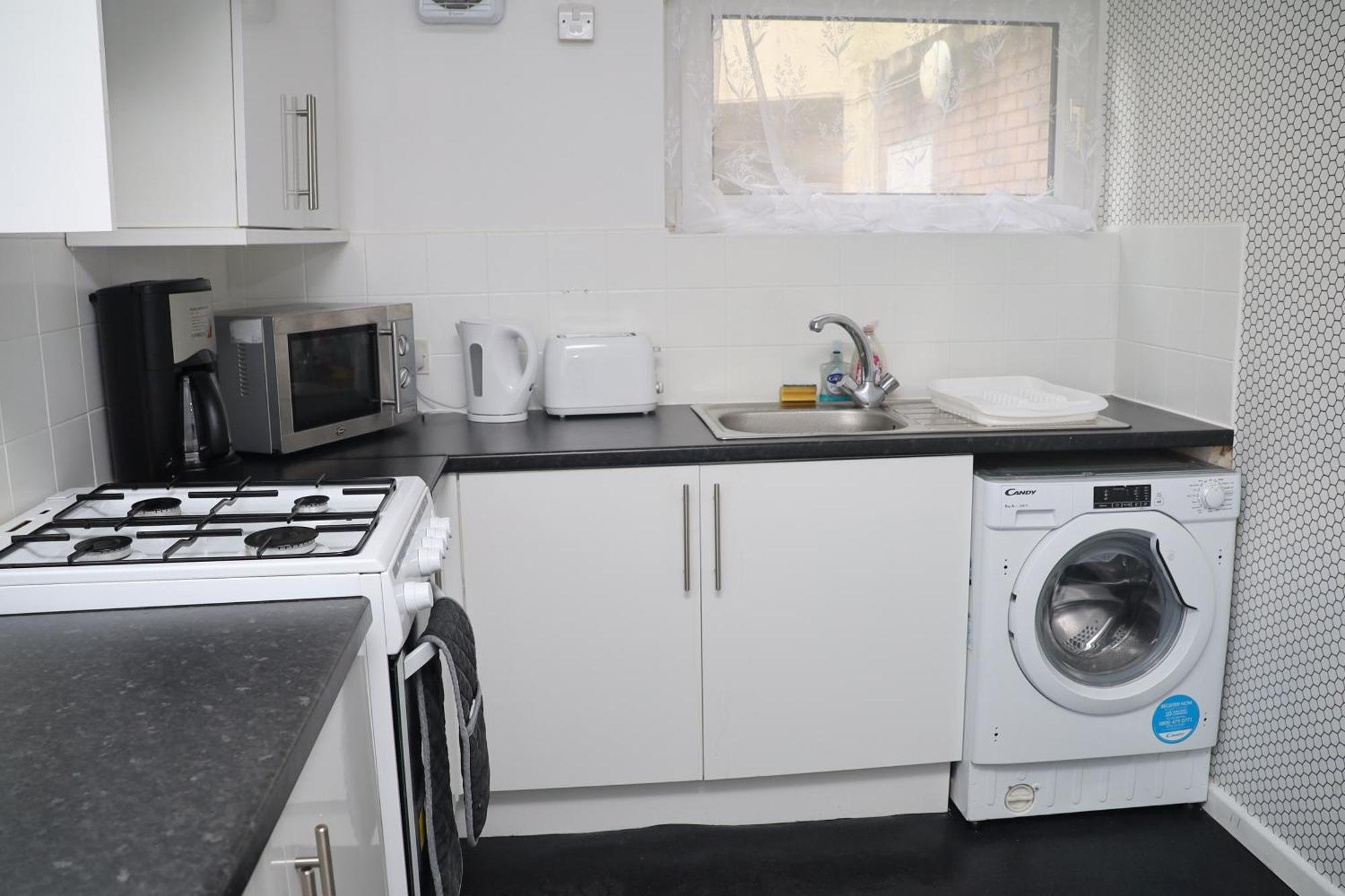 Superb 3 Bedroom Flat In Stafford Buitenkant foto