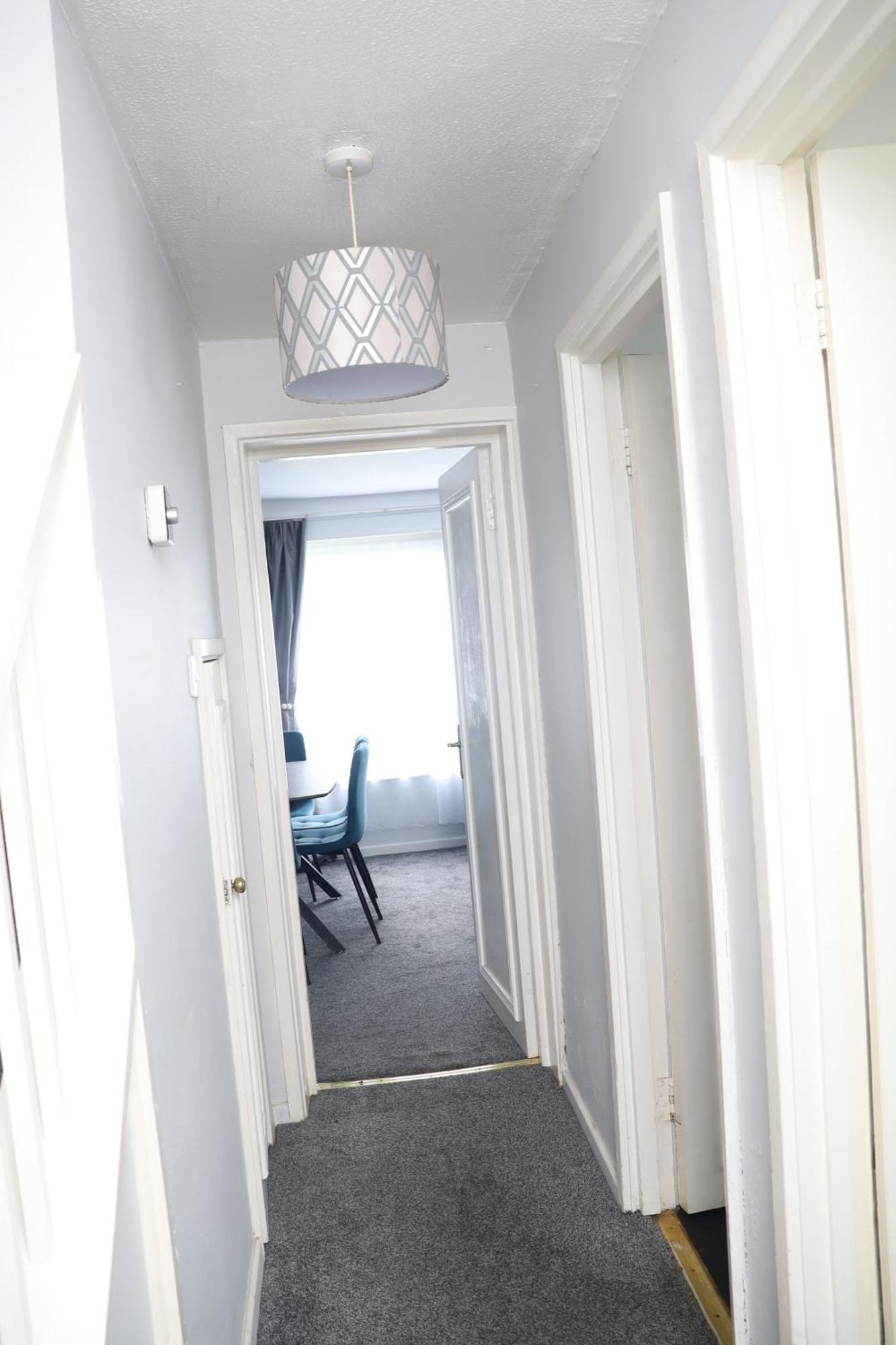 Superb 3 Bedroom Flat In Stafford Buitenkant foto
